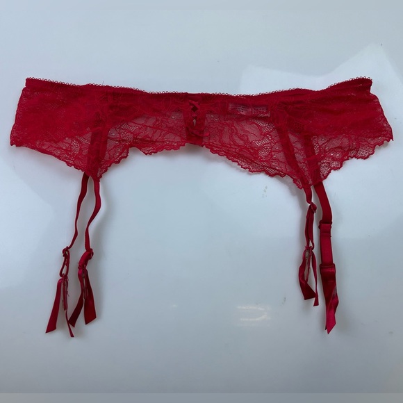 B’tempt’d Red Lace Garter Belt N273-7 - Picture 1 of 4